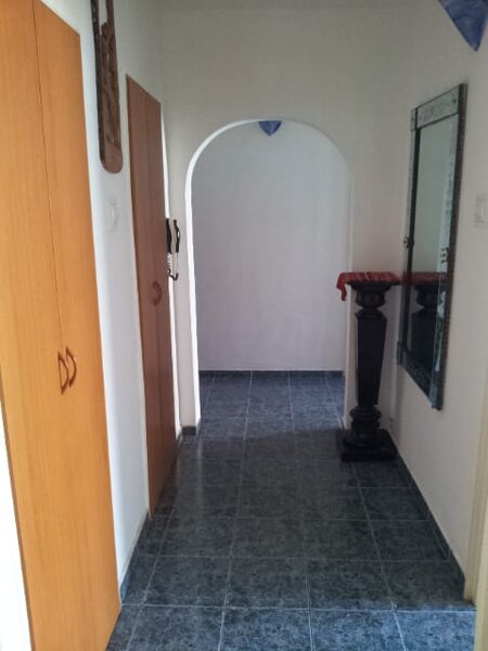 Pantelimon 260, bloc 46, sc. 4, et. 5, ap. 155, Sector 2, Bucuresti.